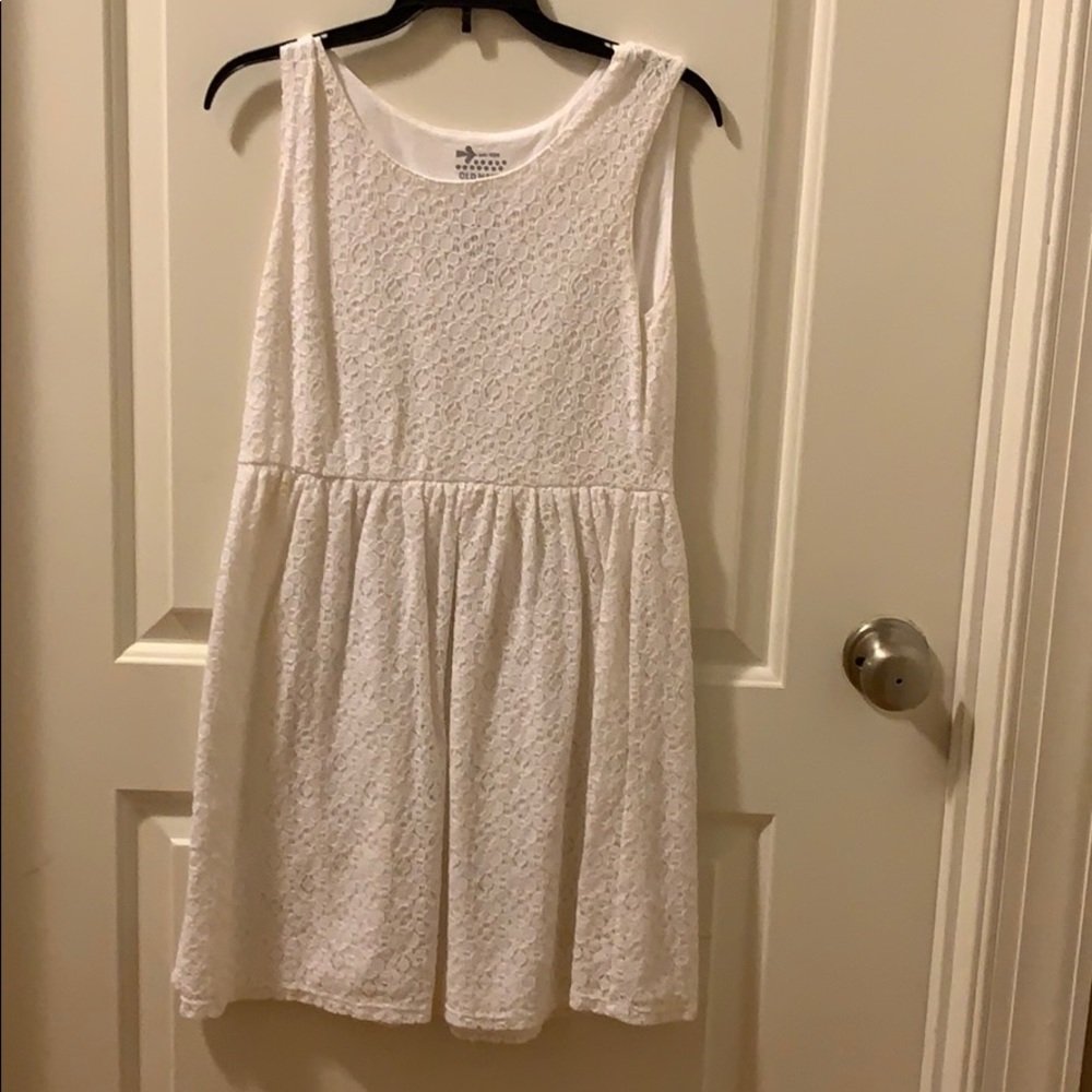 White lace dress